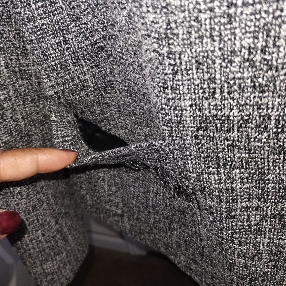 Women's Blazer - Picture 5 of 12